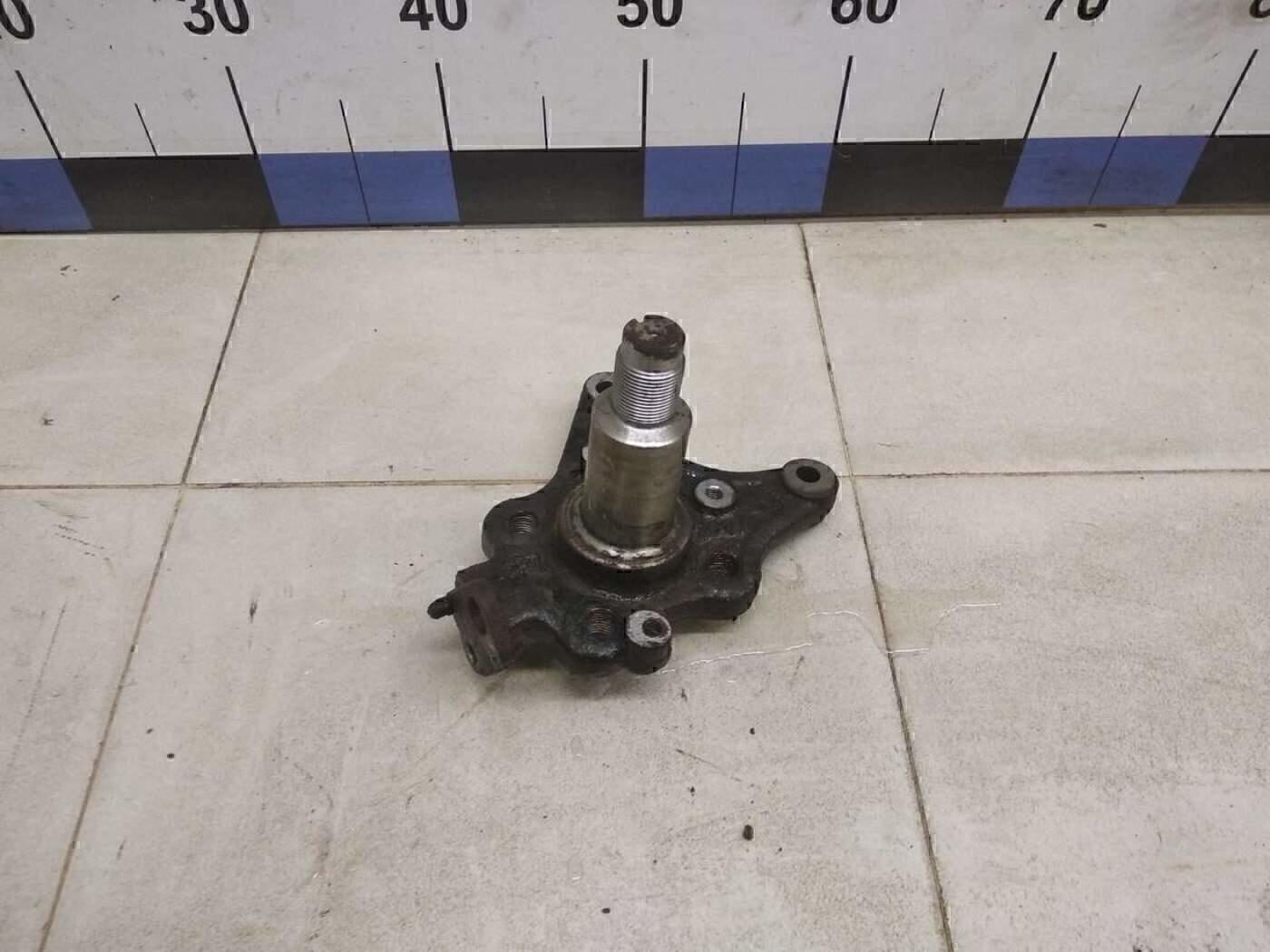 Цапфа правая FAW Besturn(B50) 2009-2016