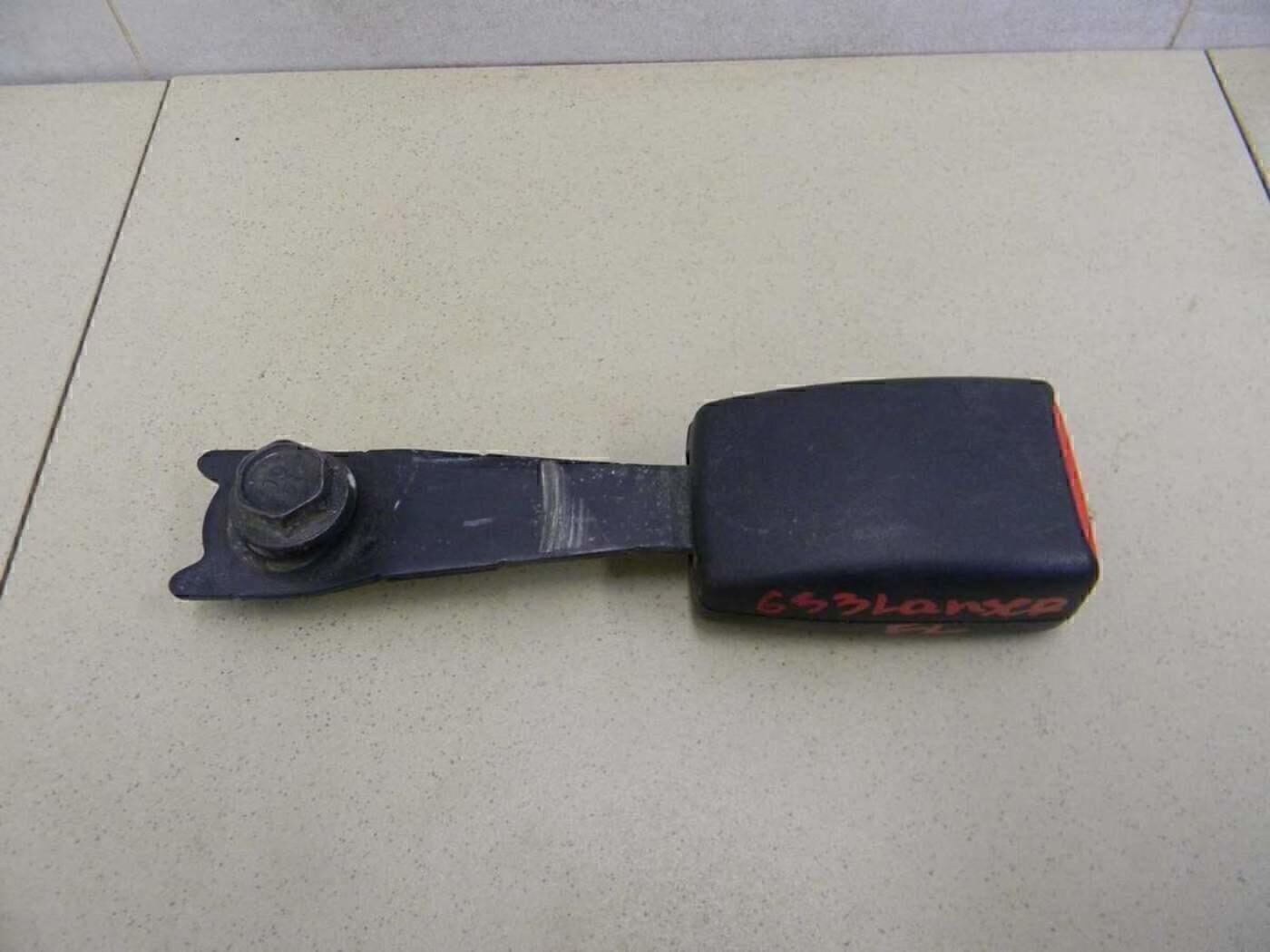 Ответная часть ремня безопасности MITSUBISHI Lancer (CS/Classic) 2003-2006