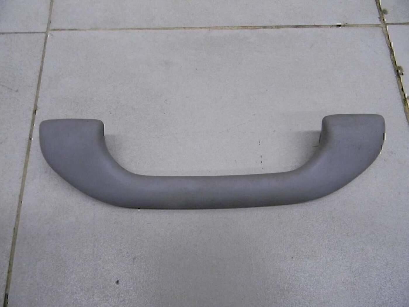 Ручка внутренняя потолочная MITSUBISHI Lancer (CS/Classic) 2003-2006