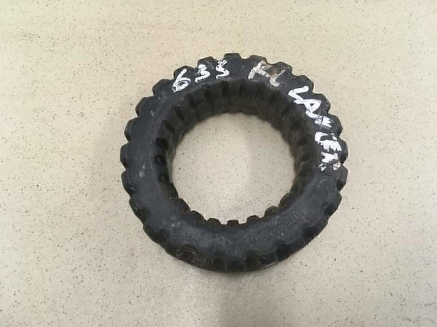 Проставка под заднюю пружину MITSUBISHI Carisma (DA) 1999-2003