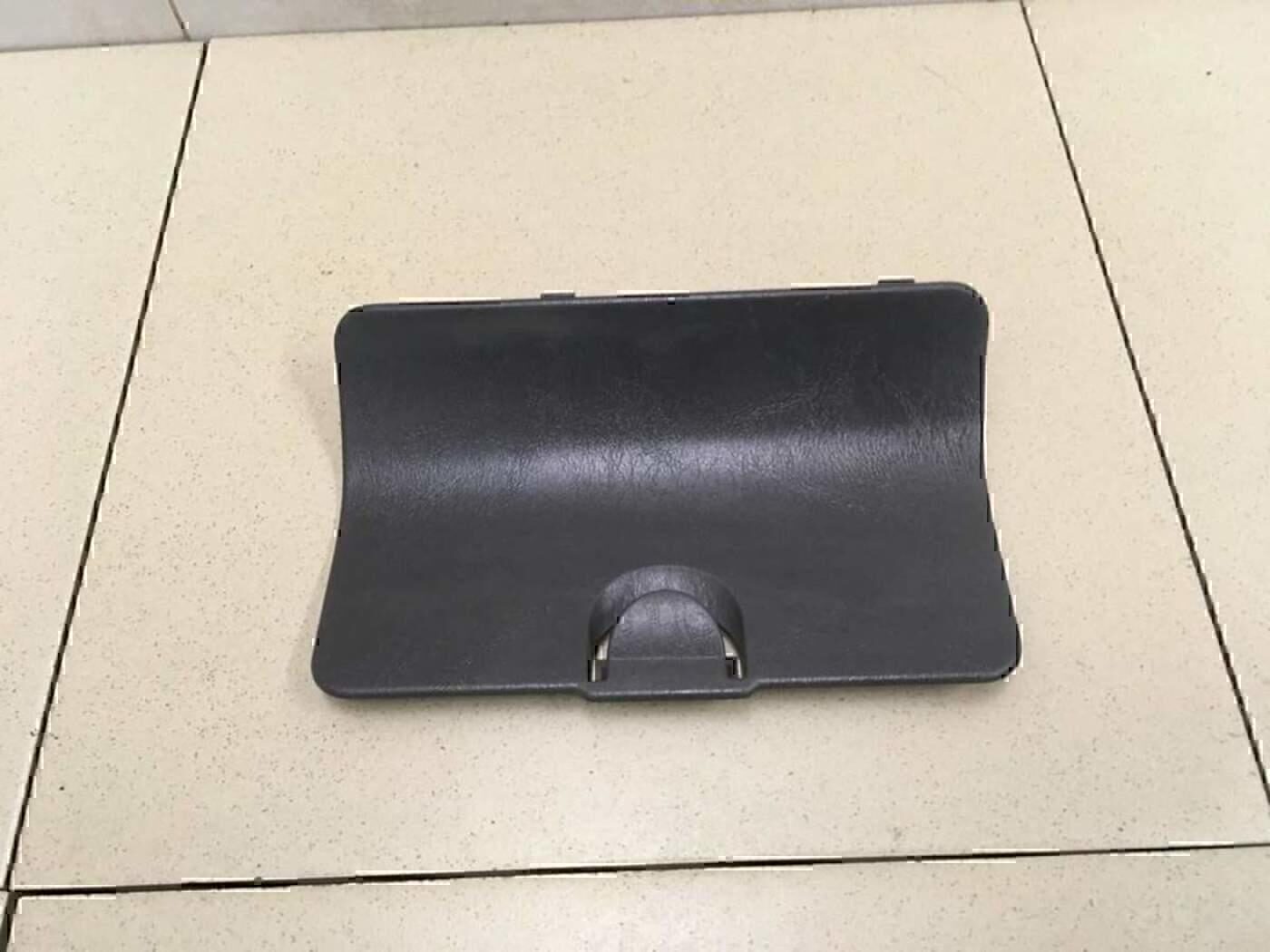 Крышка блока предохранителей FORD Focus I 1998-2004