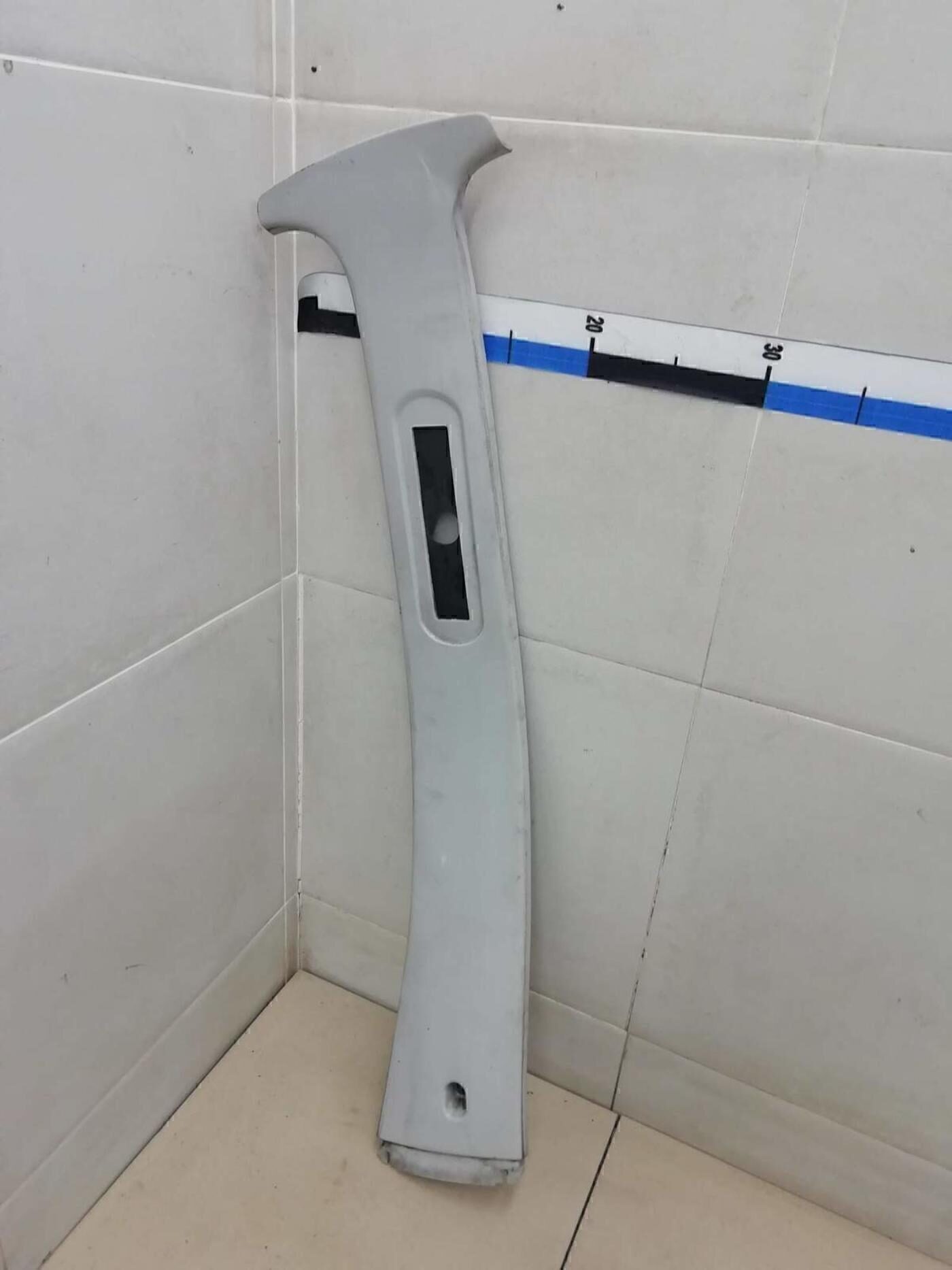 Обшивка стойки VAZ Lada Priora 2008>