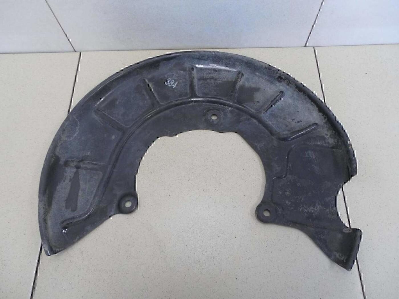 Пыльник тормозного диска Audi Passat [B6] 2005-2010