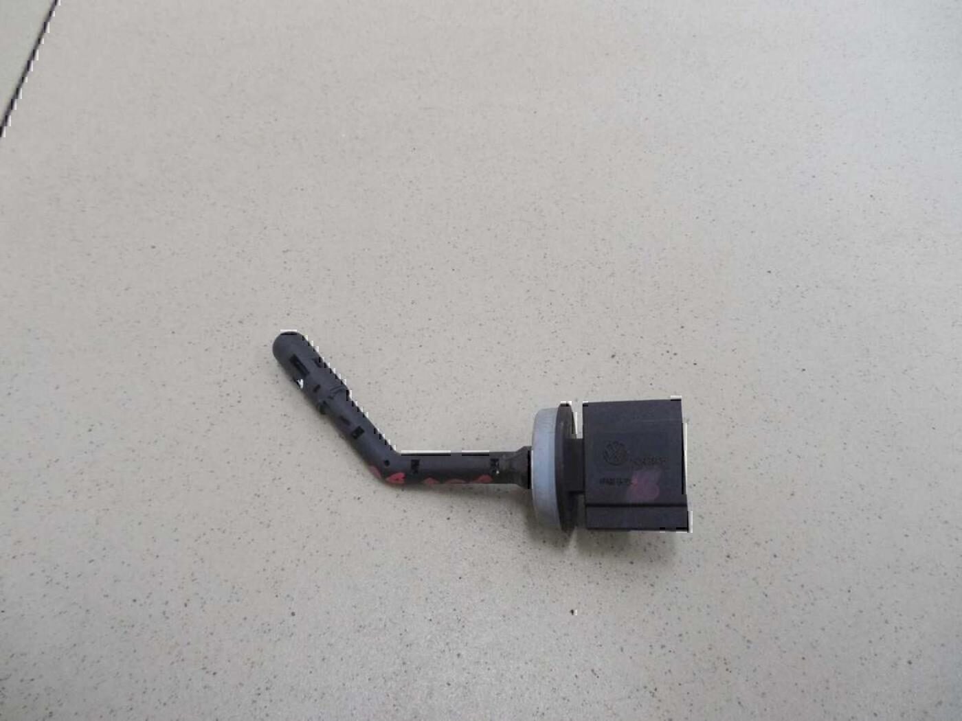 Датчик температуры SKODA Passat [B6] 2005-2010