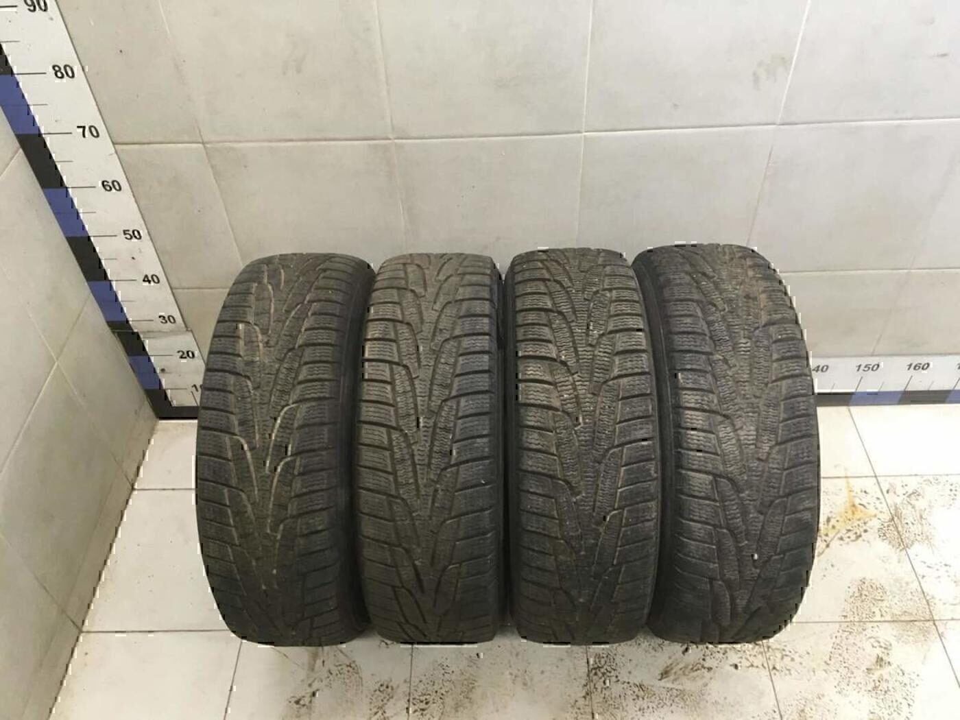 R15