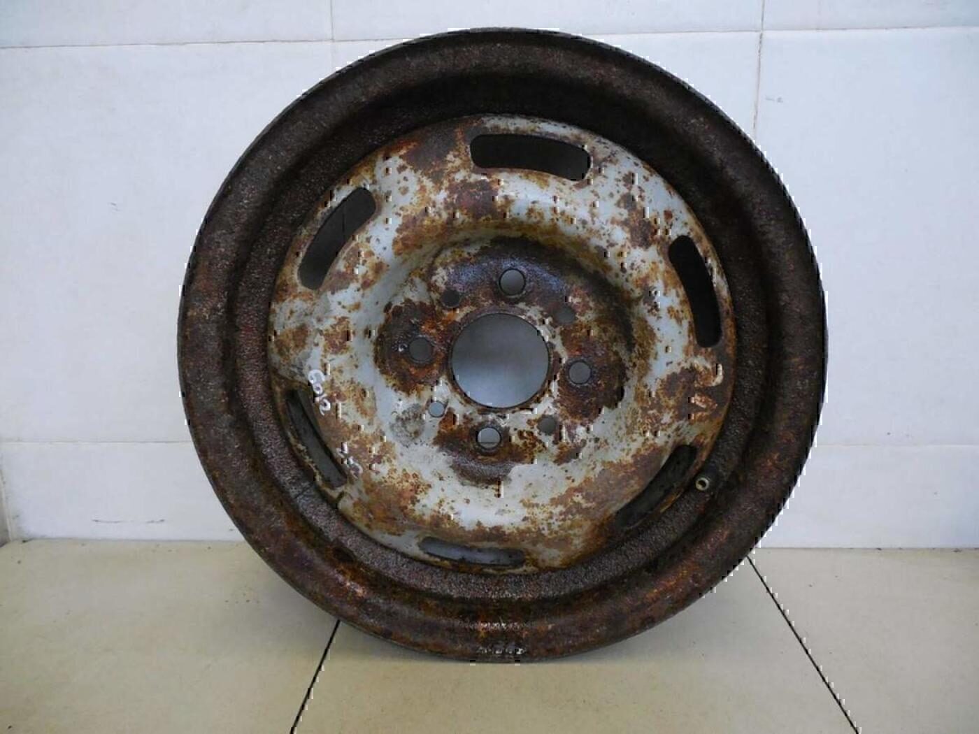 R13