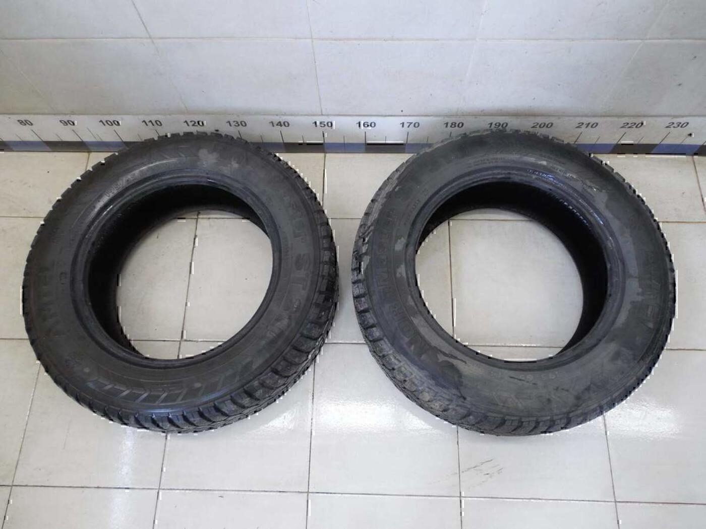 R15