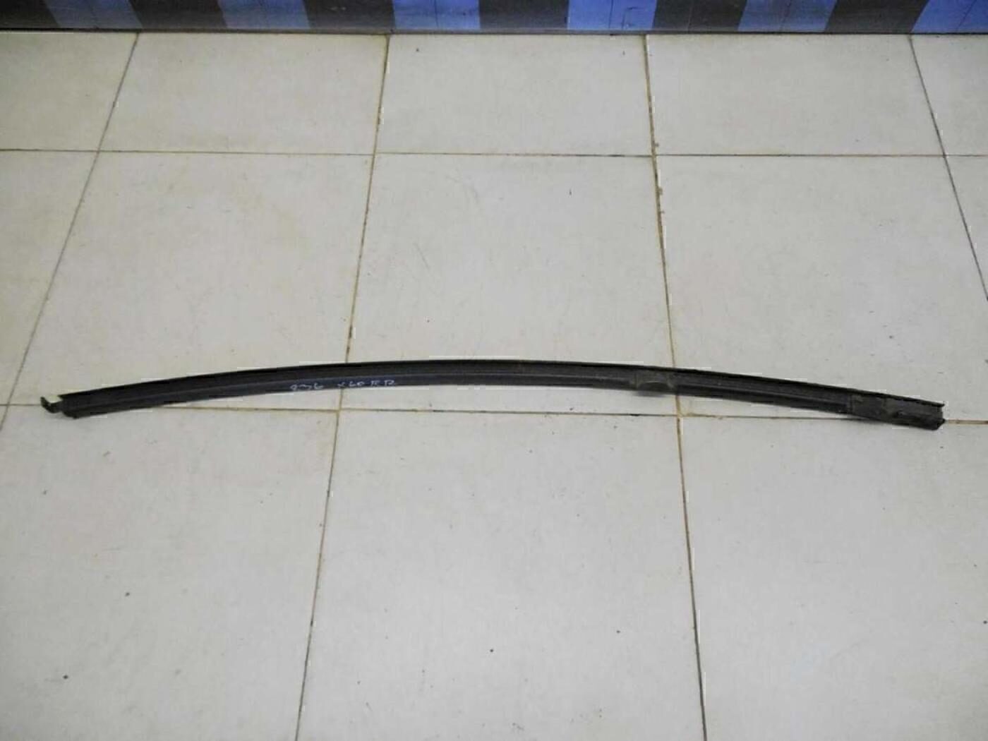 Направляющая стекла двери LIFAN X60 2012>