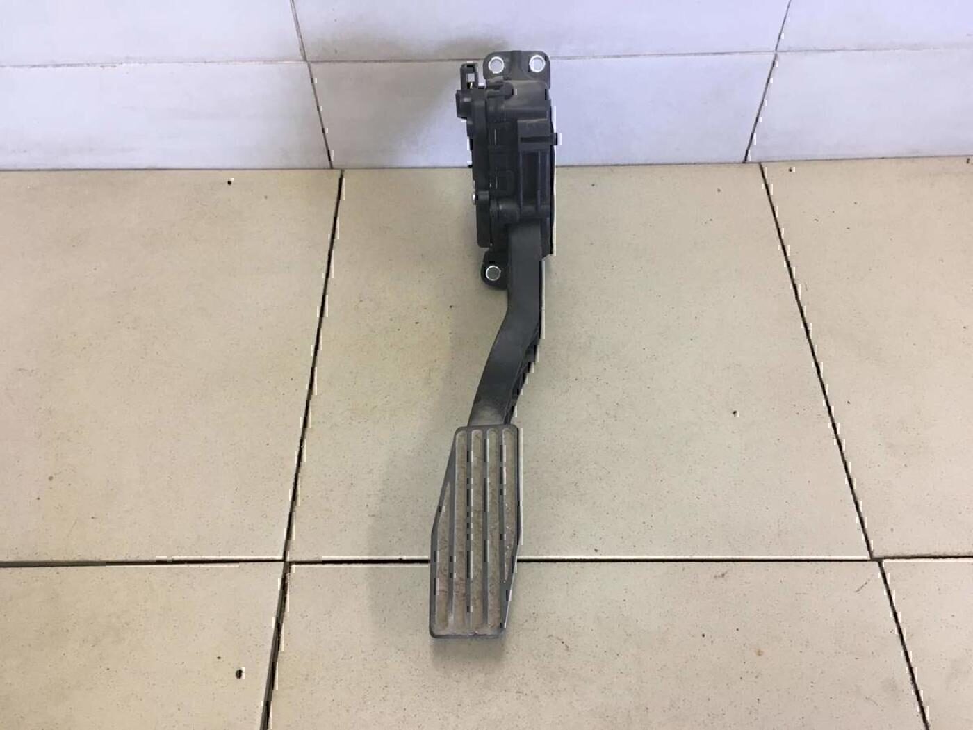 Педаль газа