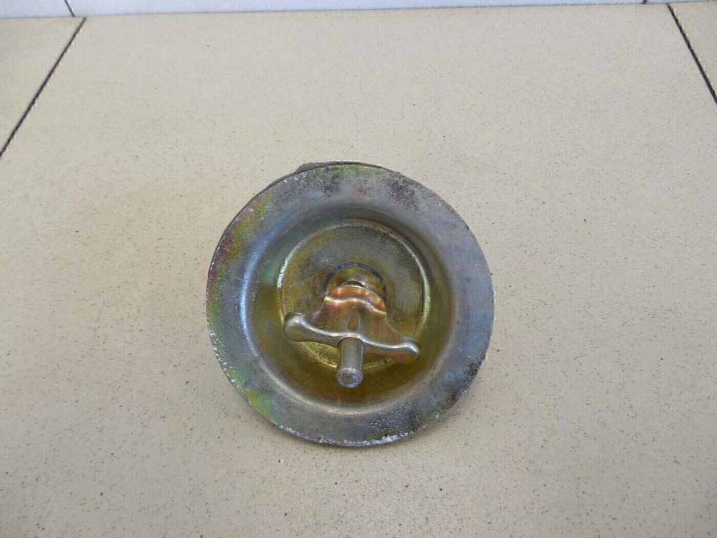 Болт крепления запасного колеса LIFAN X60 2012>