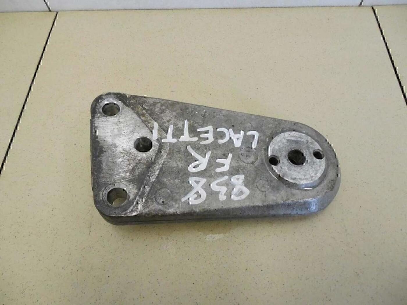 Кронштейн опоры двигателя Chevrolet Lacetti 2003-2013