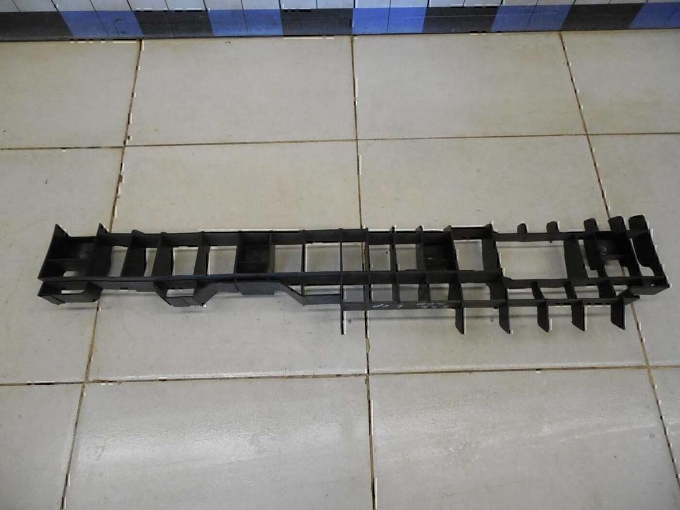 Кронштейн (сопут. товар) LIFAN X60 2012>