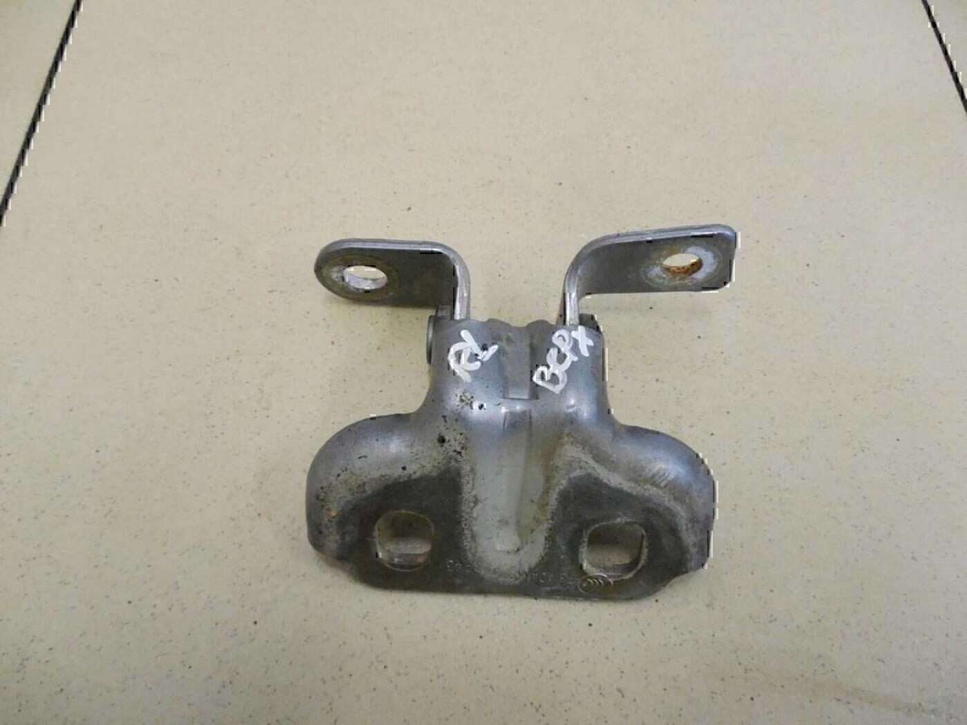 Петля двери задней Chevrolet Aveo (T300) 2011>