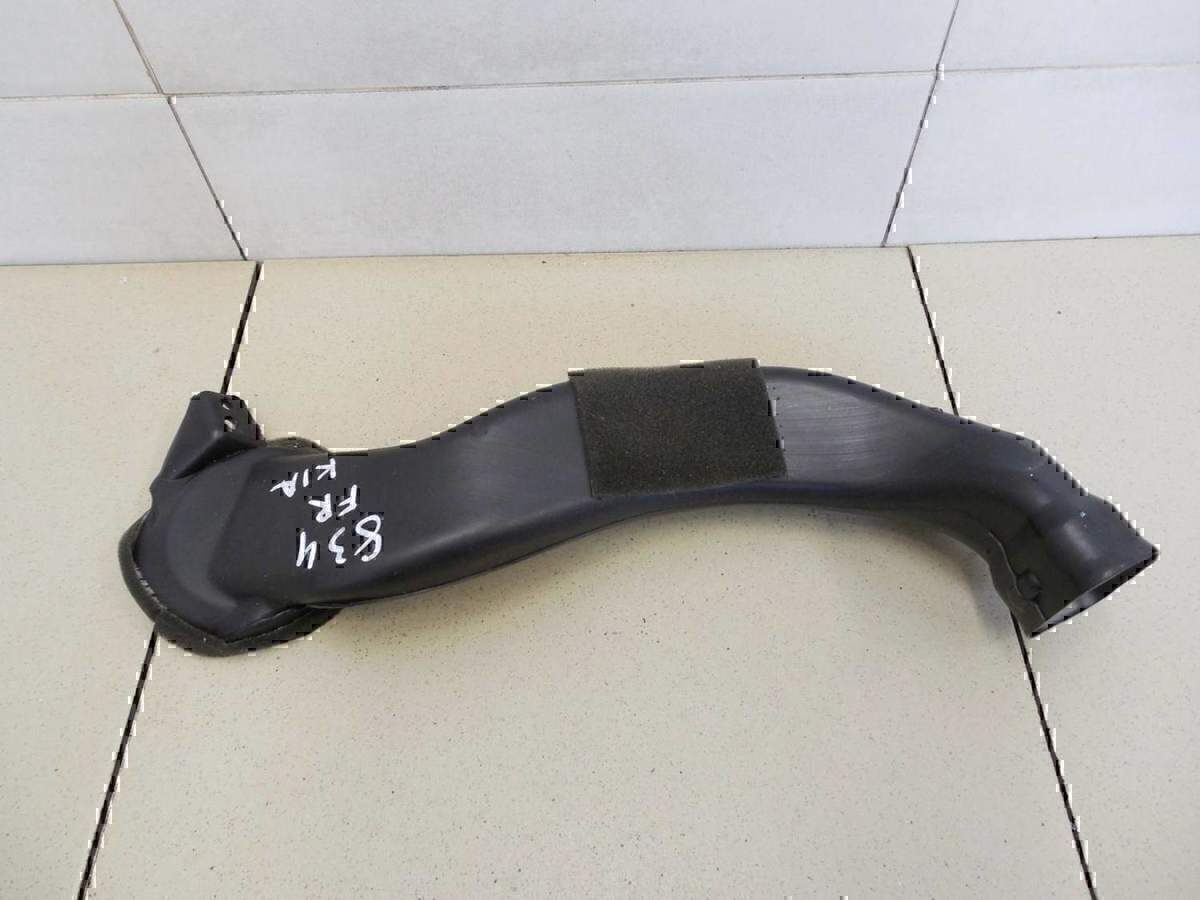 Воздуховод отопителя KIA Sportage 2004-2010