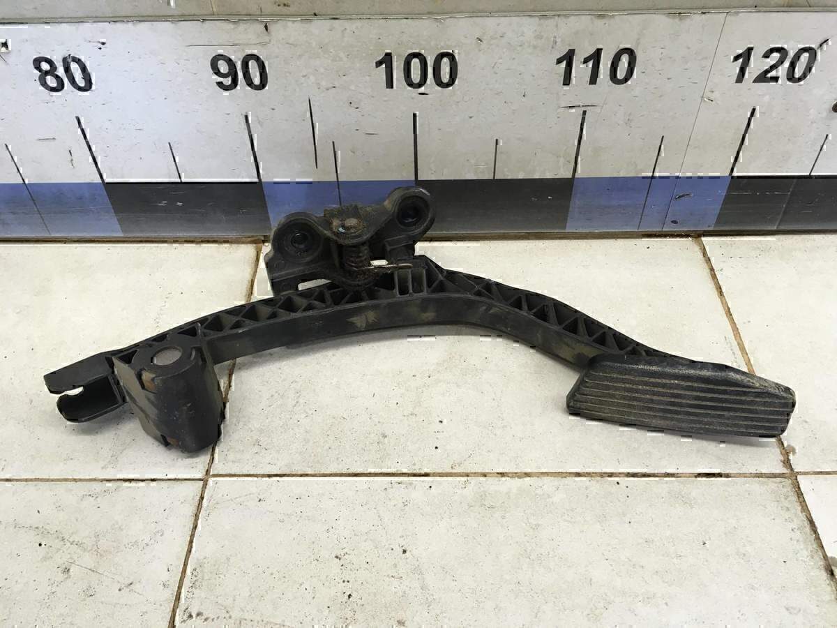 Педаль газа KIA Sportage 2004-2010