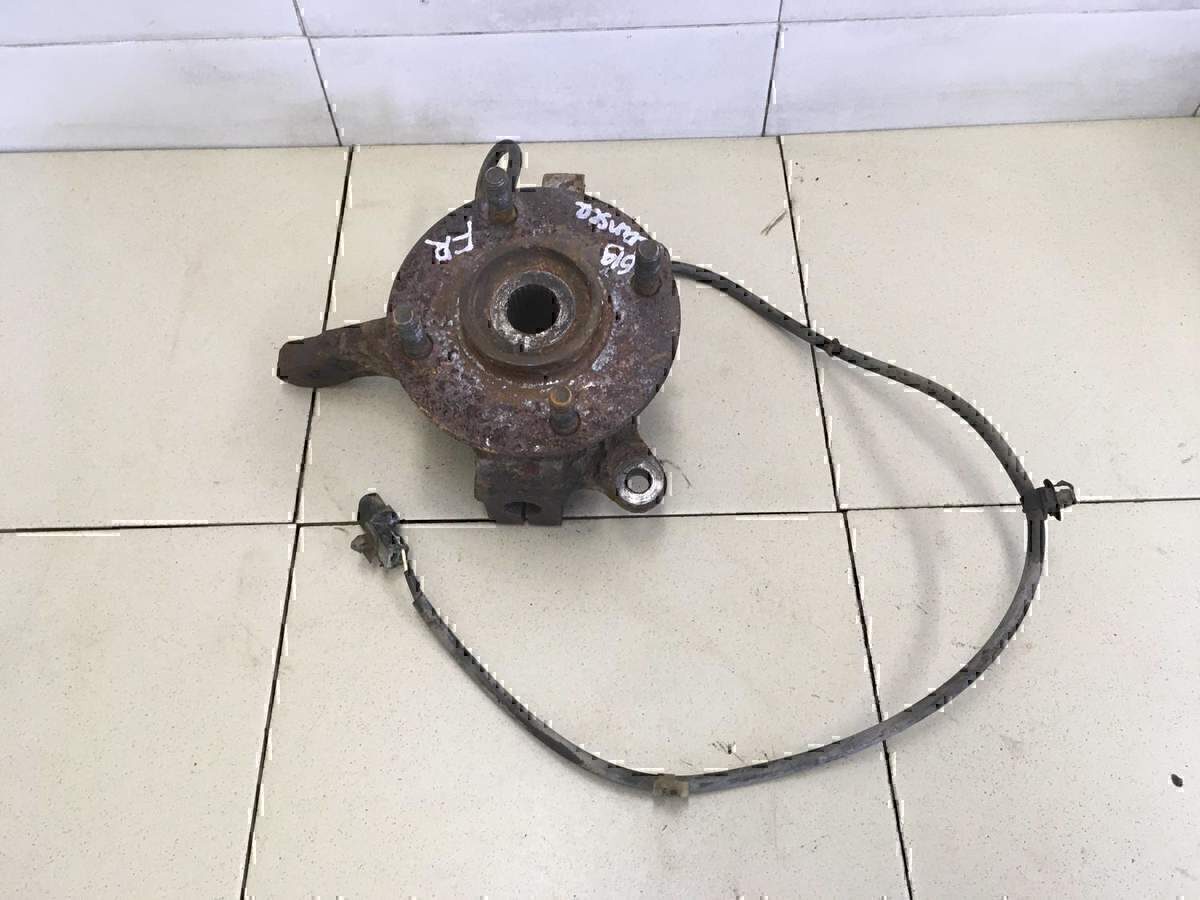 Кулак поворотный передний правый MITSUBISHI Lancer (CS/Classic) 2003-2006