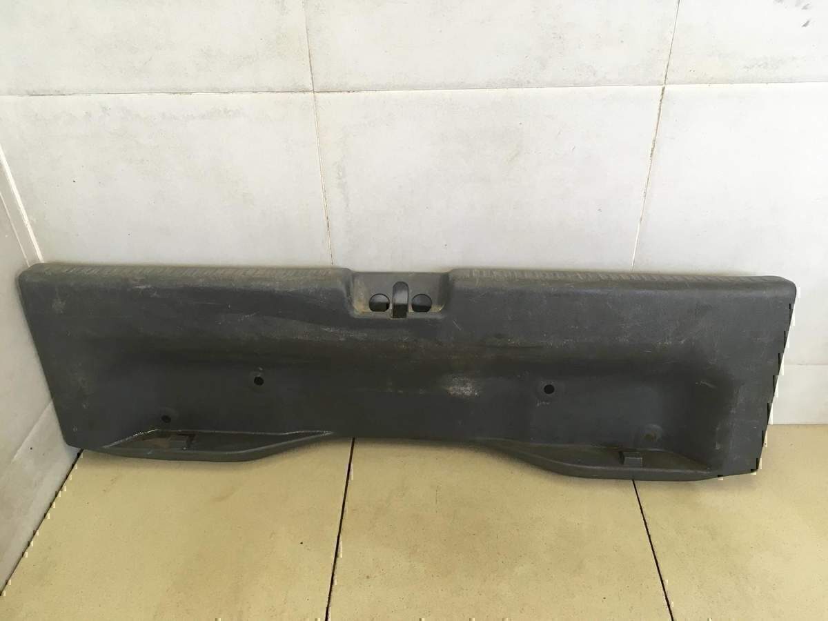 Обшивка багажника MITSUBISHI Lancer (CS/Classic) 2003-2006