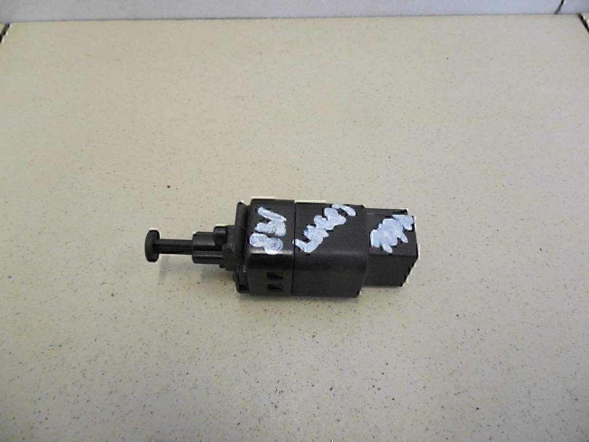 Датчик включения стопсигнала Chevrolet Aveo (T200) 2003-2008