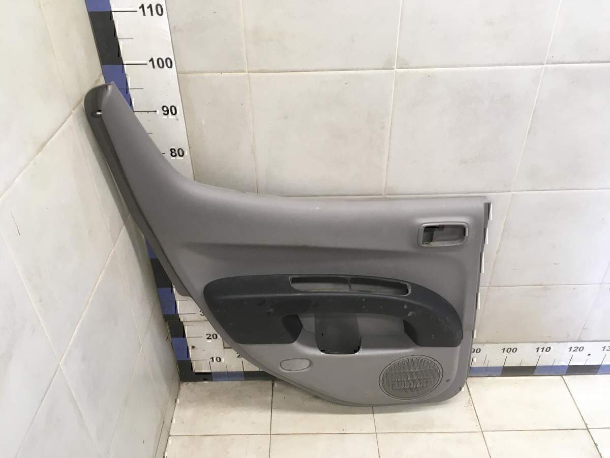 Обшивка двери задней левой MITSUBISHI L200 (KB) 2006-2016