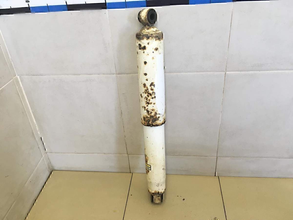 Амортизатор задний MITSUBISHI L200 (KB) 2006-2016