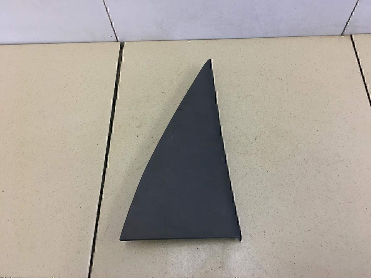 Накладка двери задней левой KIA Sportage 2004-2010