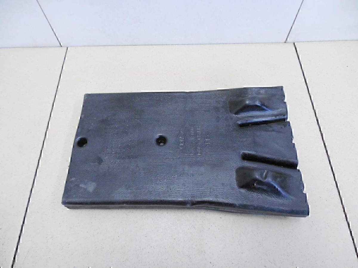 Воздуховод отопителя KIA Sportage 2004-2010