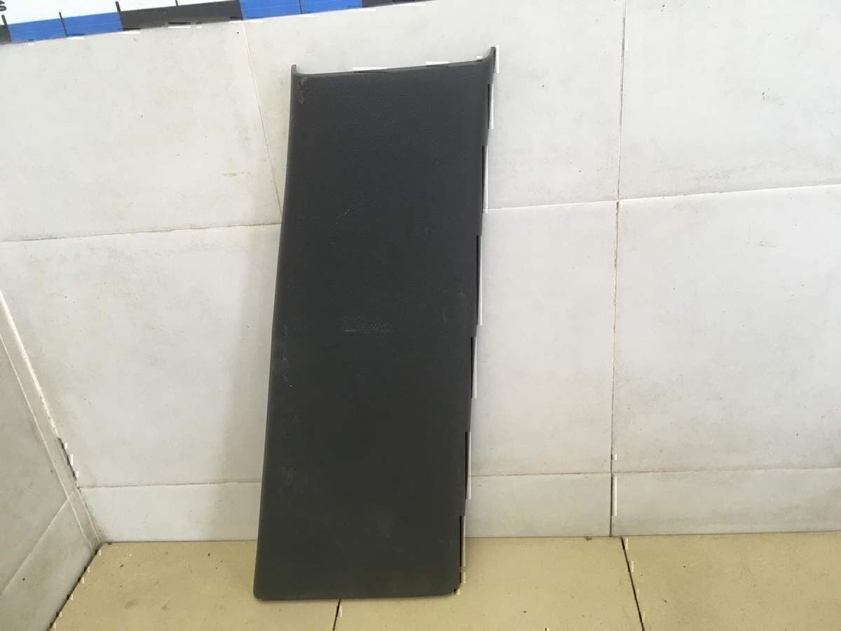 Обшивка стойки Land Rover Range Rover Sport 2005-2012