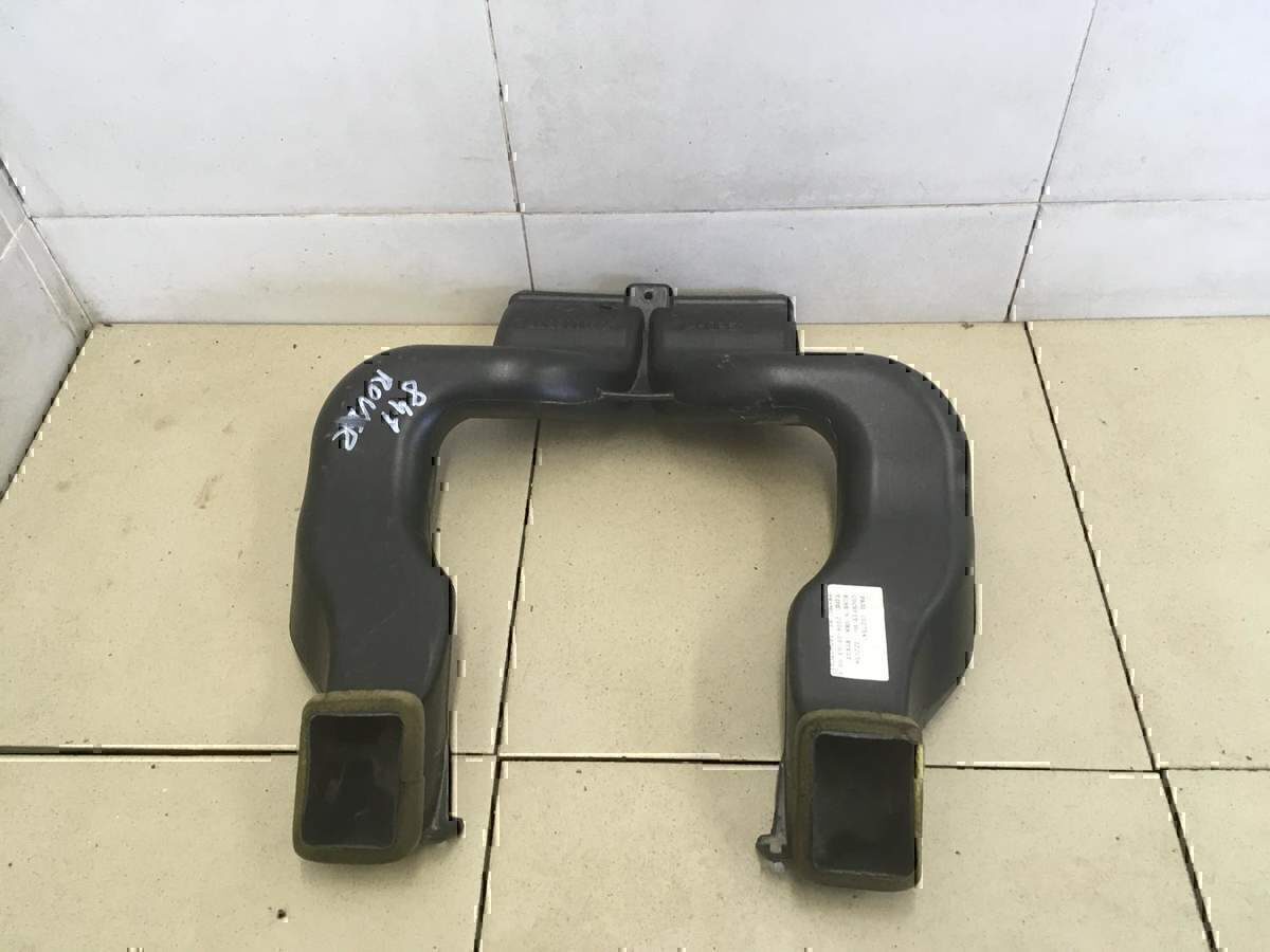 Воздуховод отопителя Land Rover Range Rover Sport 2005-2012