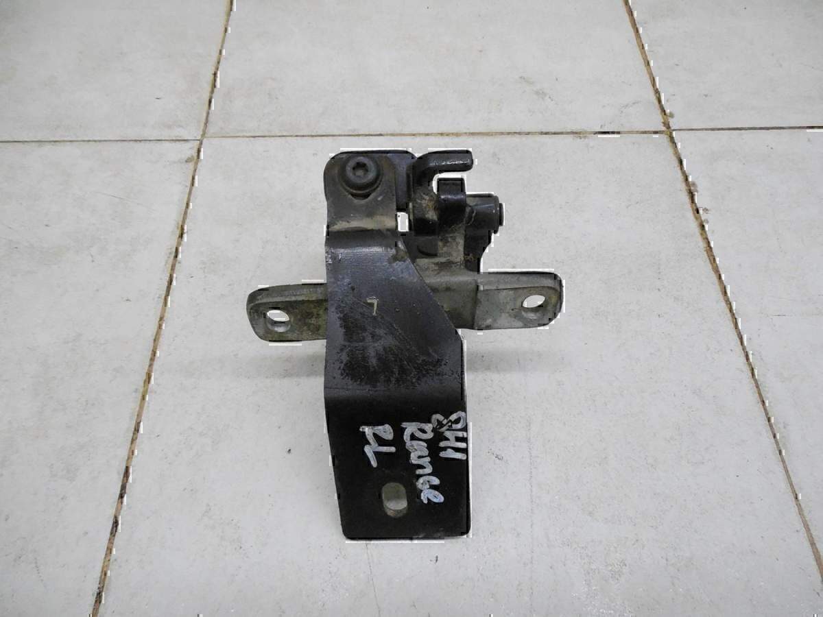 Петля двери багажника Land Rover Range Rover Sport 2005-2012