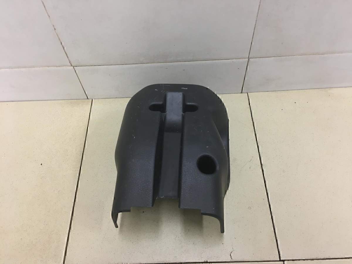 Кожух рулевой колонки нижний MITSUBISHI Lancer (CS/Classic) 2003-2006