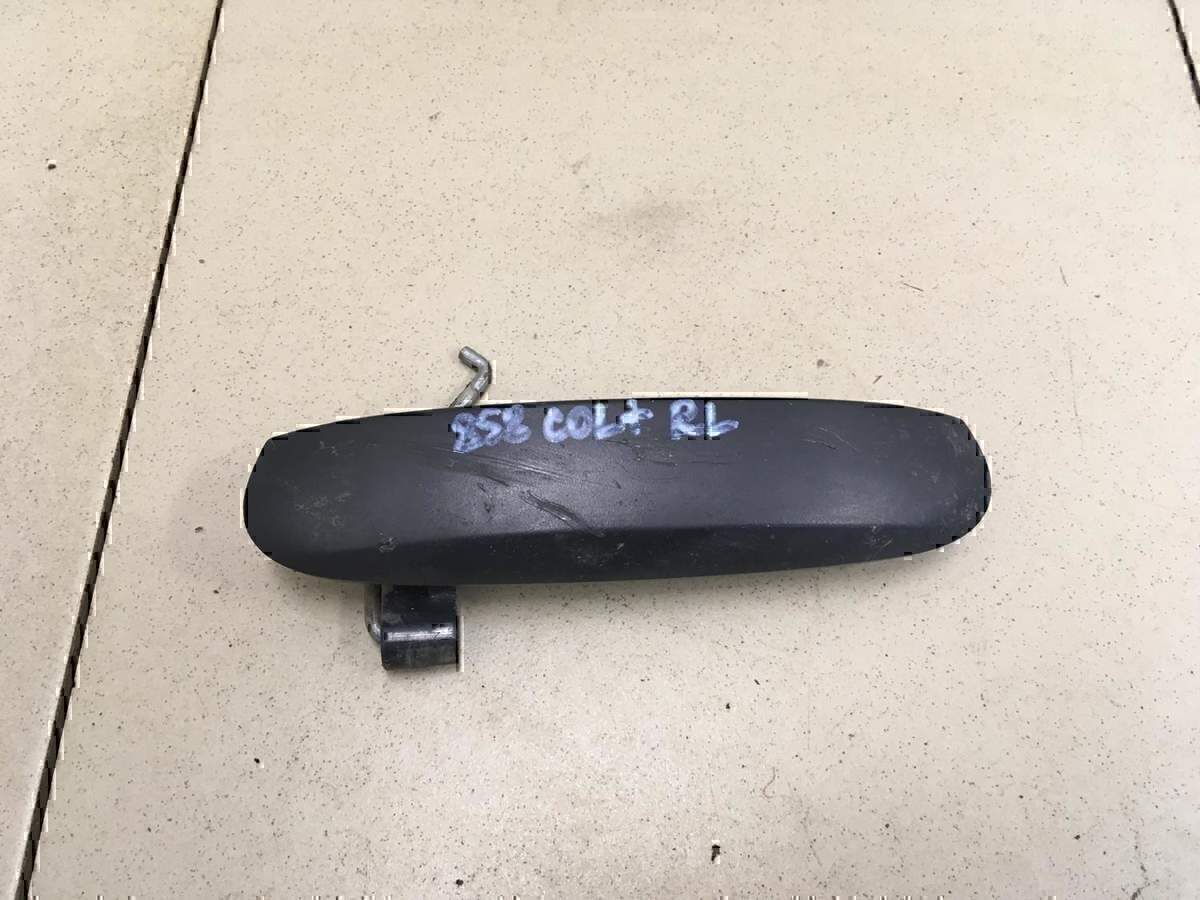 Ручка двери задней наружная левая MITSUBISHI Colt (Z3) 2004-2012