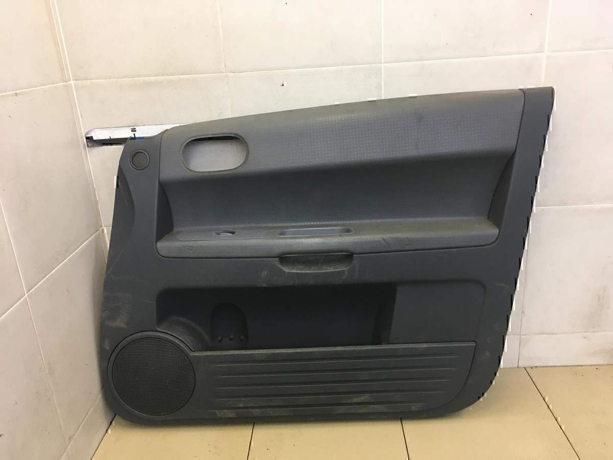 Обшивка двери передней правой MITSUBISHI Colt (Z3) 2004-2012