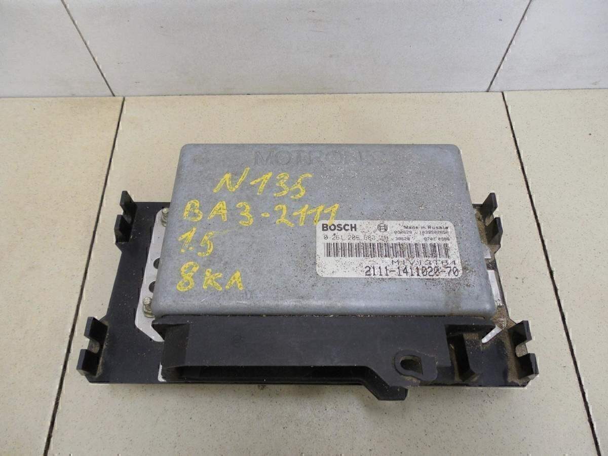 Блок управления двигателем VAZ Lada 2115