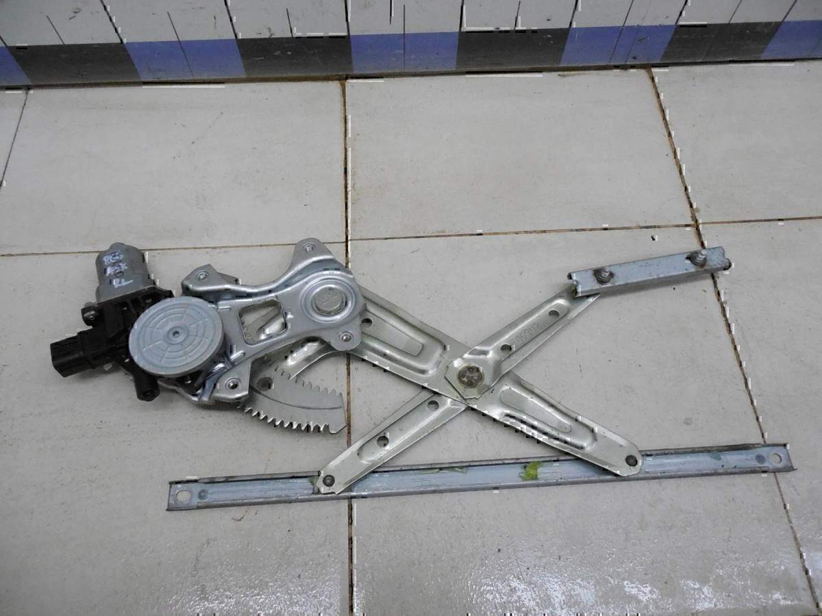 Стеклоподъемник электр. задний левый MITSUBISHI ASX 2010-2016