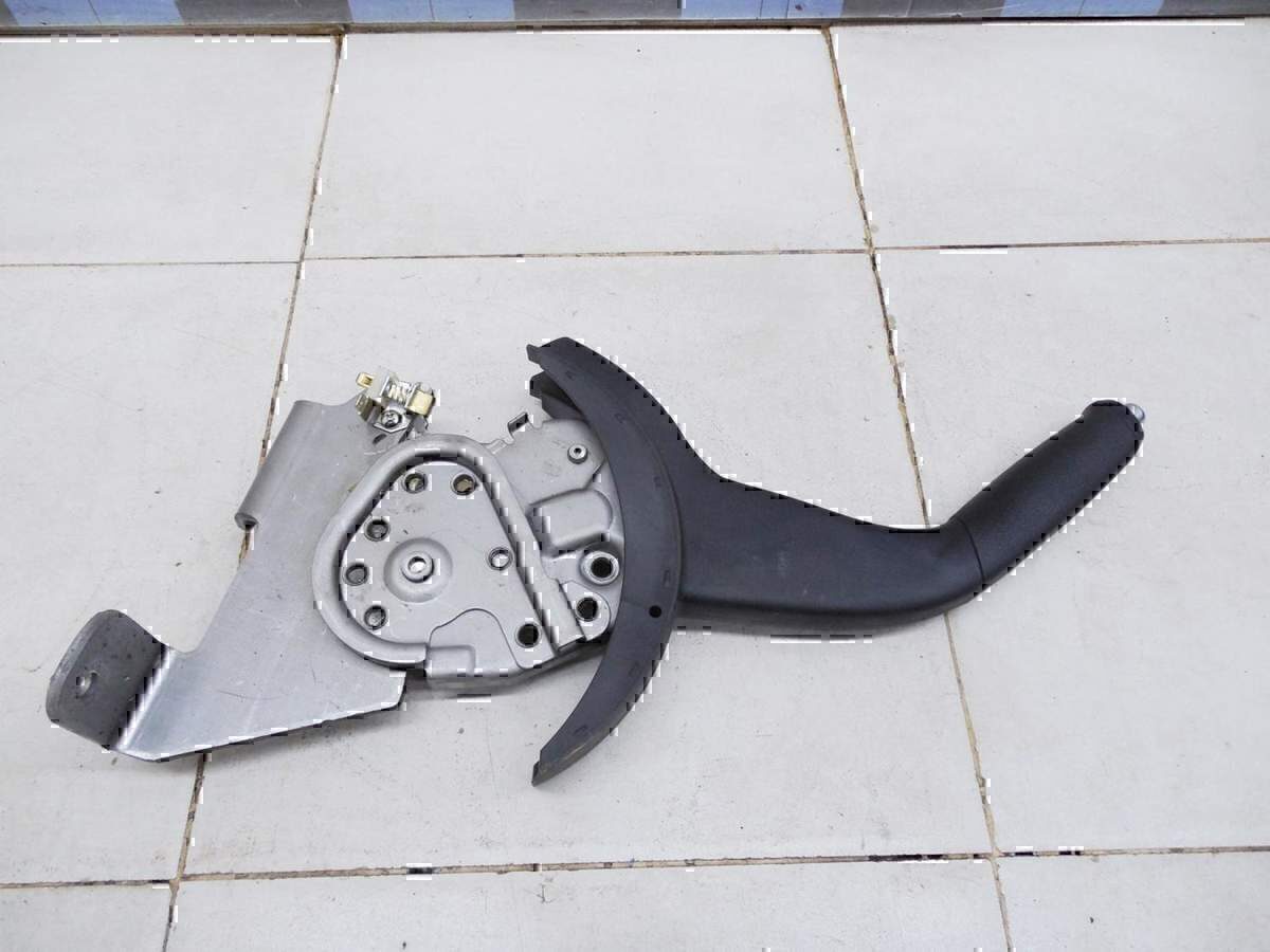 Рычаг стояночного тормоза — фото 3