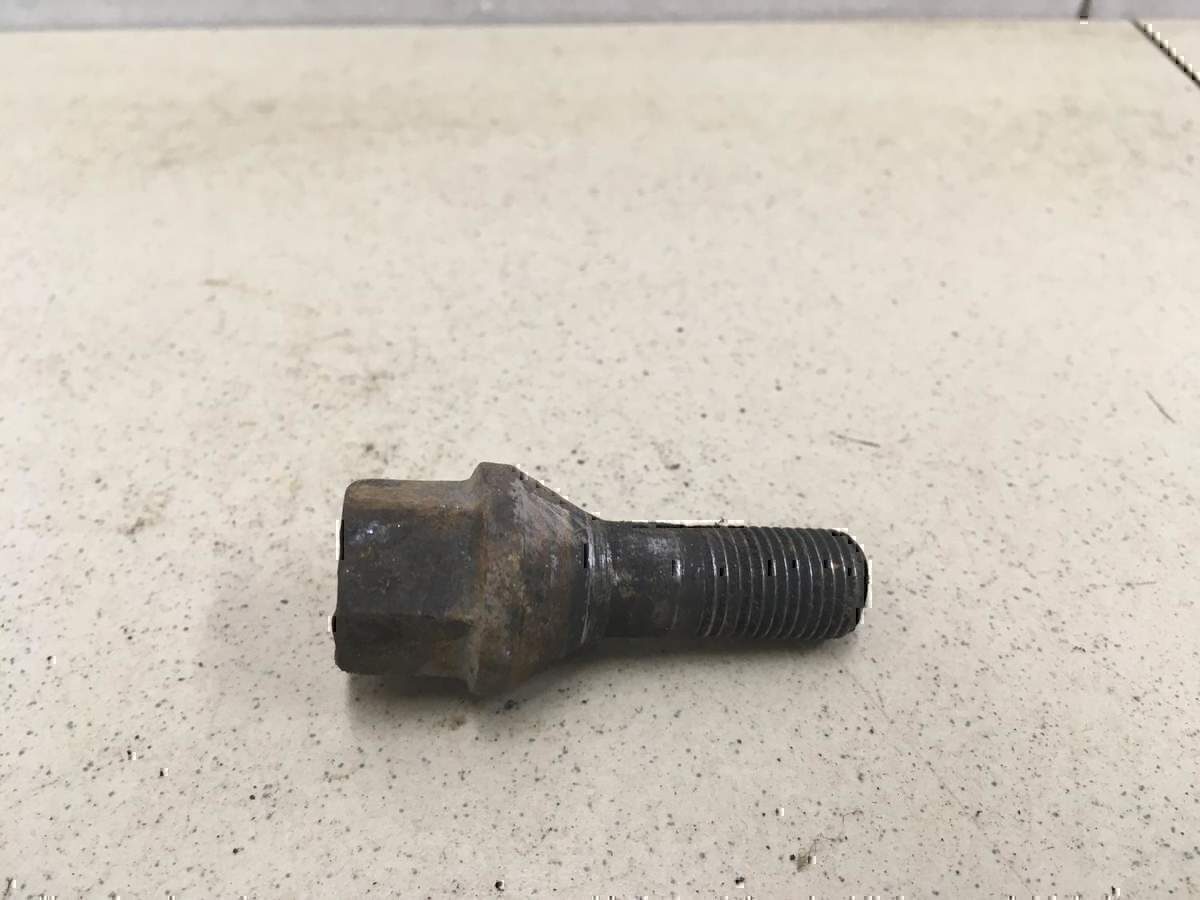 Болт колесный — фото 2