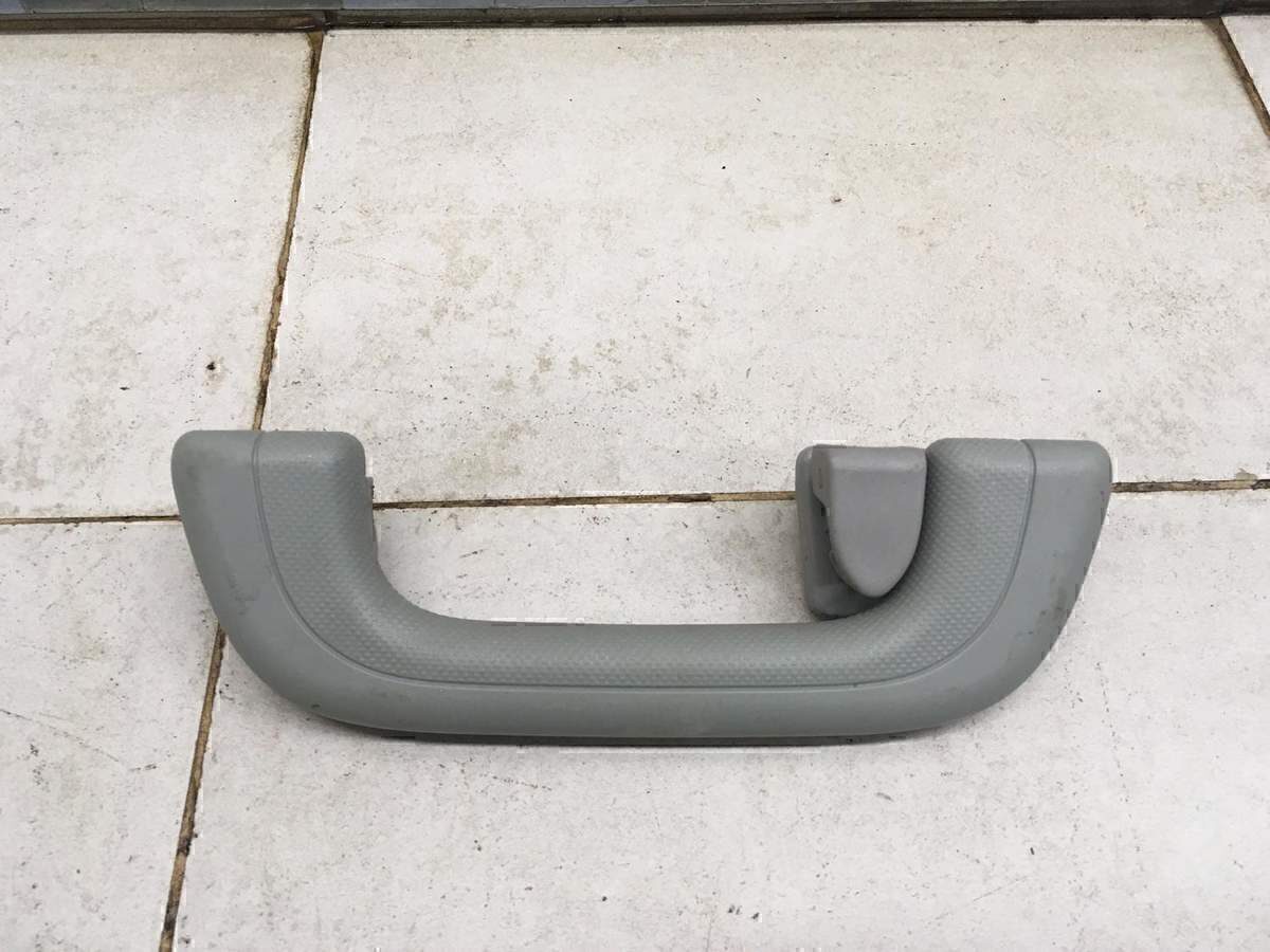 Ручка внутренняя потолочная GEELY EMGRAND X7 2013>