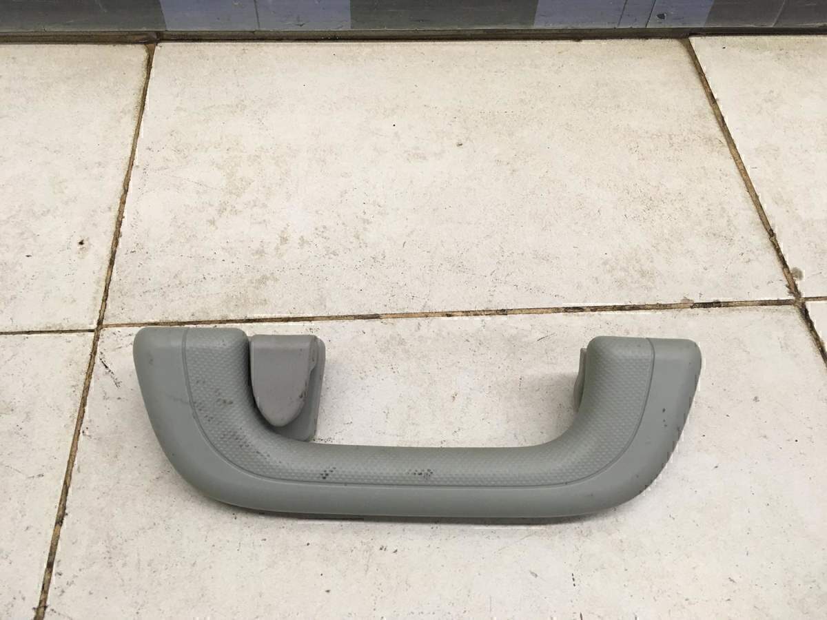 Ручка внутренняя потолочная GEELY EMGRAND X7 2013>