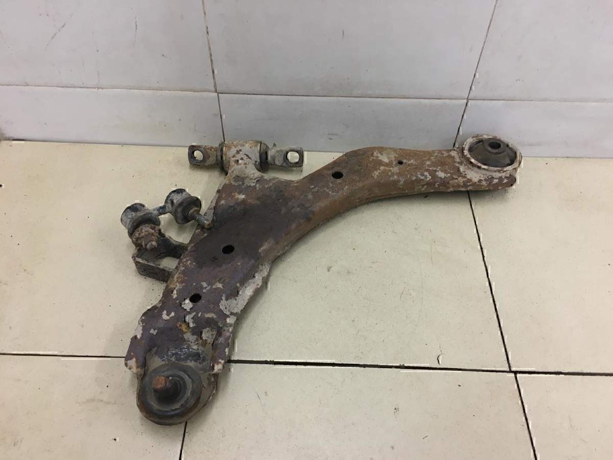 Рычаг передний левый HYUNDAI Elantra 2000-2005