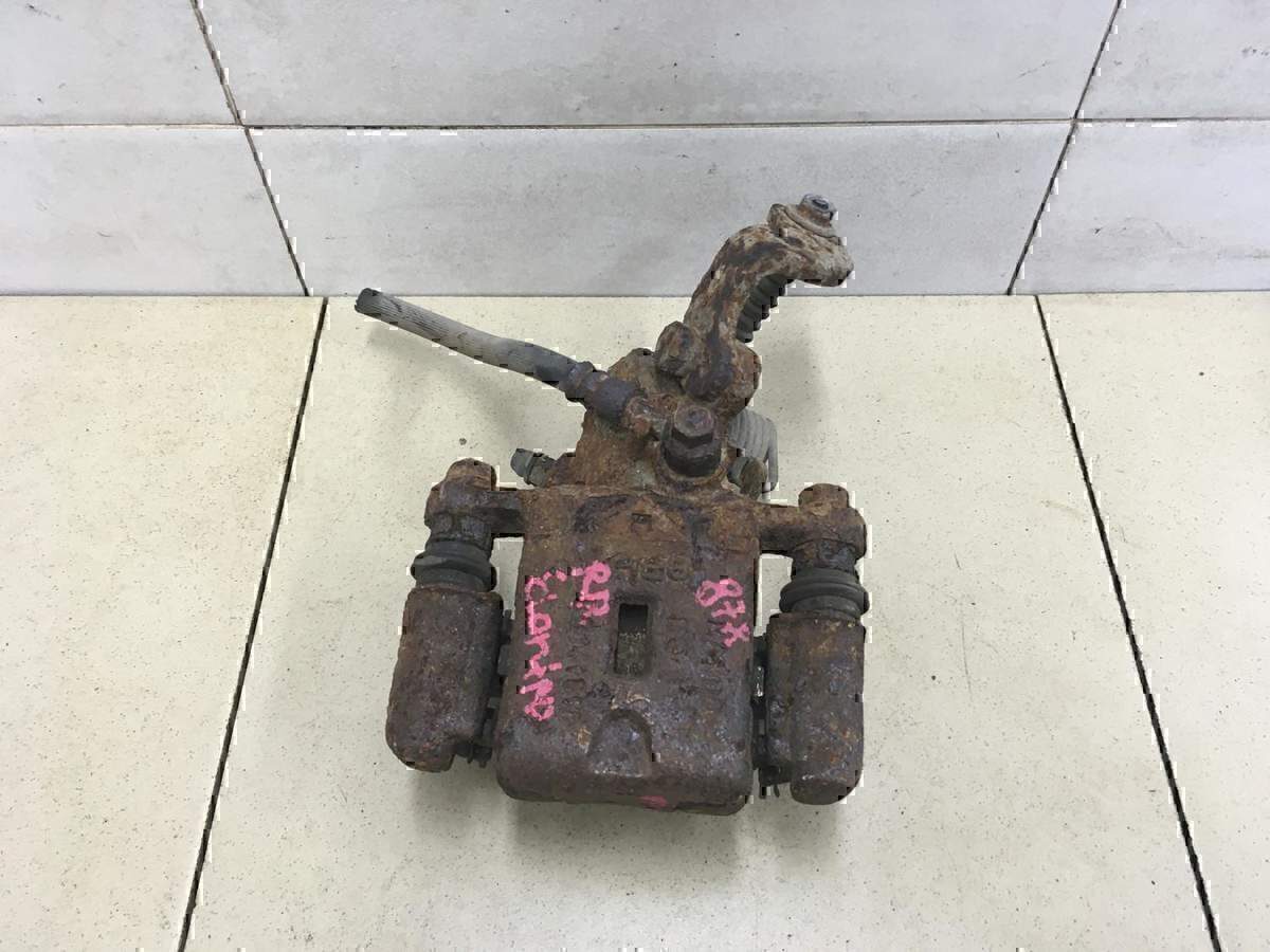 Суппорт задний правый HYUNDAI Elantra 2000-2005