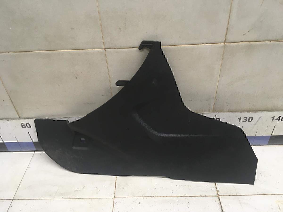 Накладка (кузов внутри) FORD Focus III 2011>