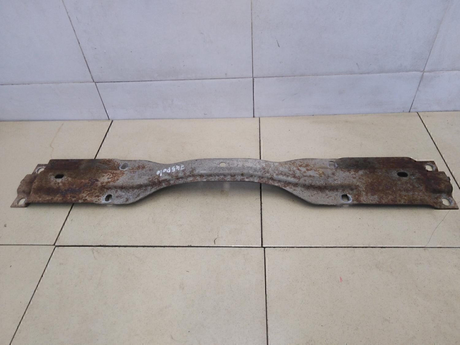 Усилитель пола Audi Fabia 1999-2006