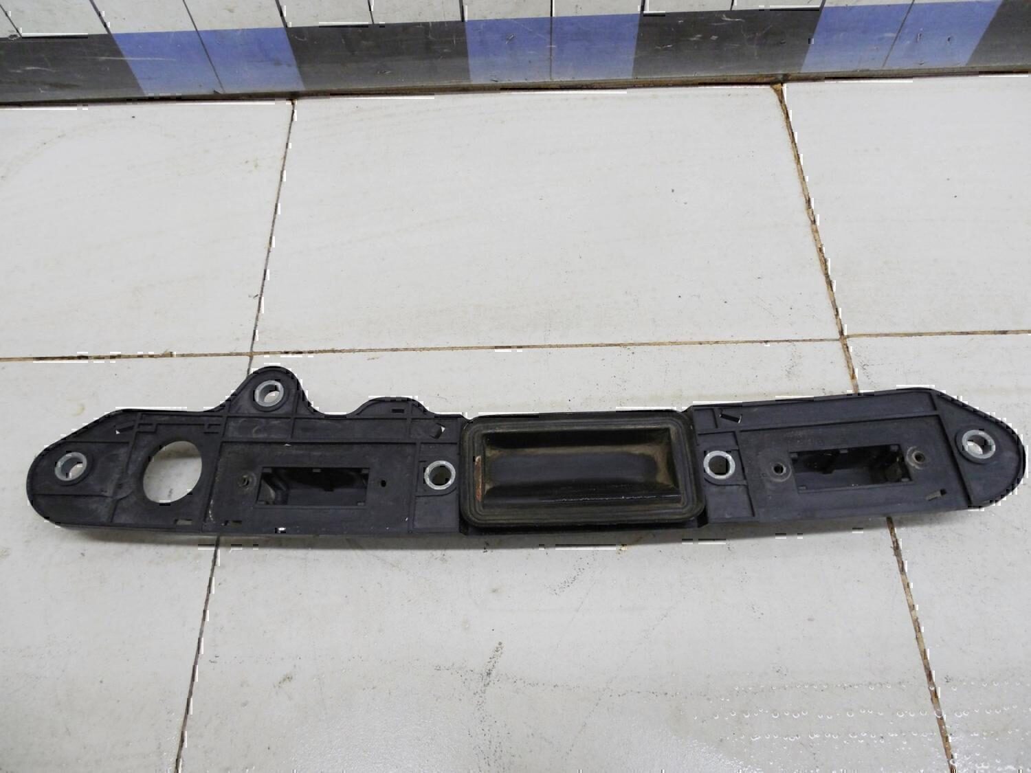 Ручка открывания багажника VW Passat [B6] 2005-2010