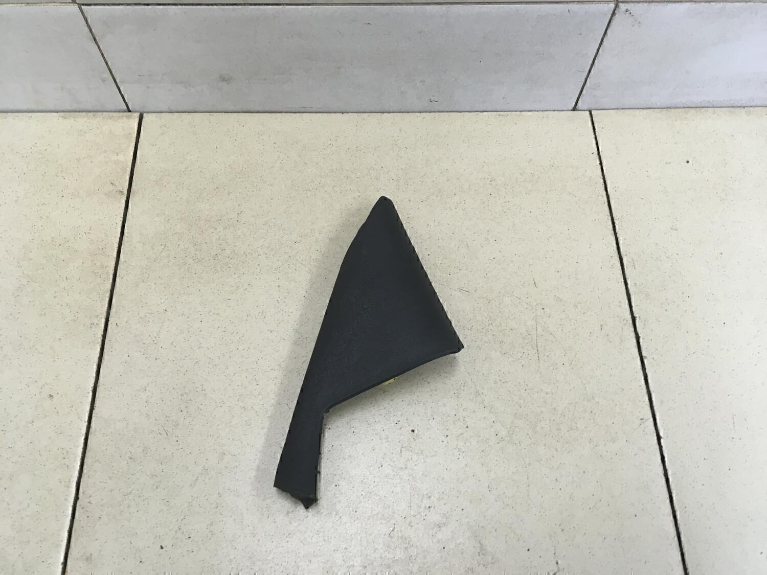 Крышка зеркала внутренняя правая HYUNDAI Elantra 2000-2005