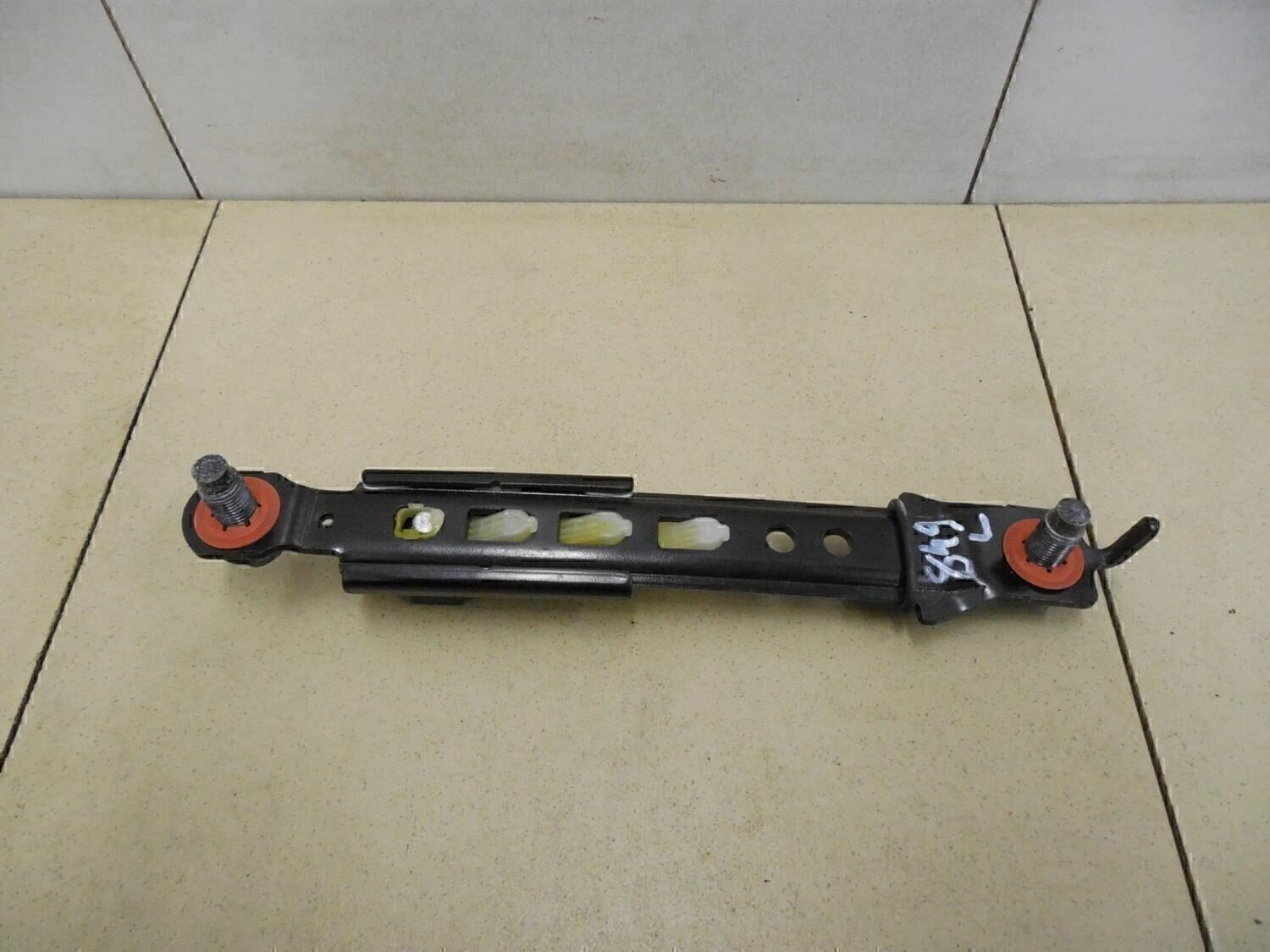 Механизм регулировки ремня безопасности HYUNDAI Elantra 2006-2011