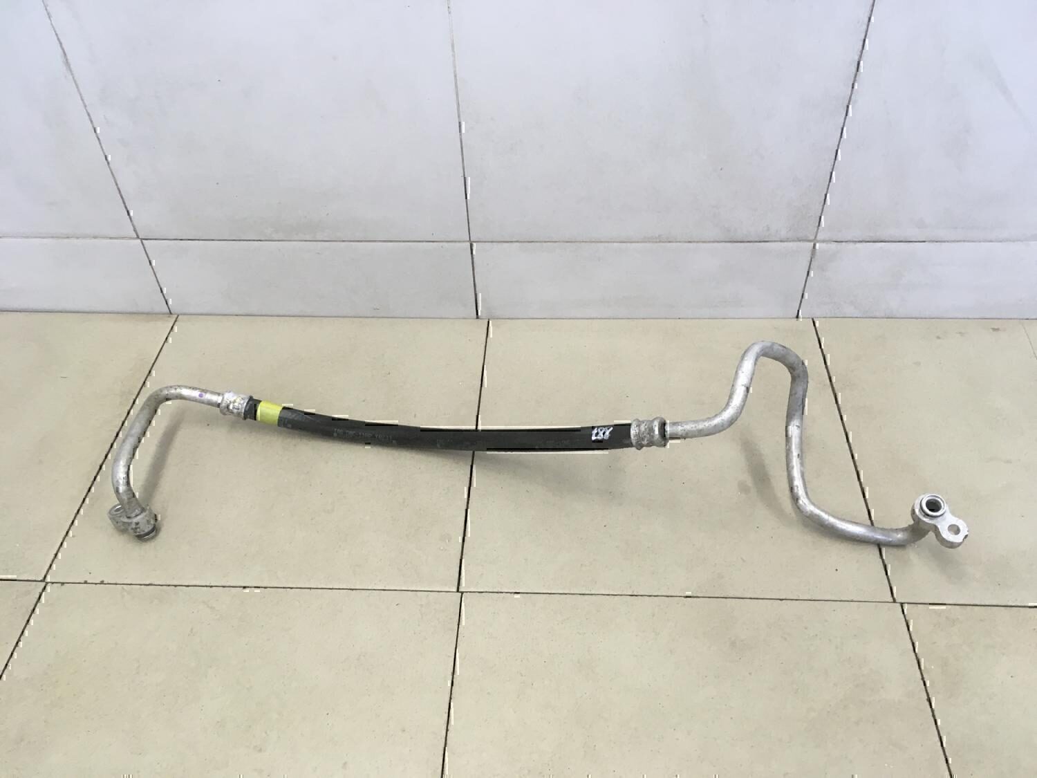 Трубка кондиционера TOYOTA Hi Lux 2015>