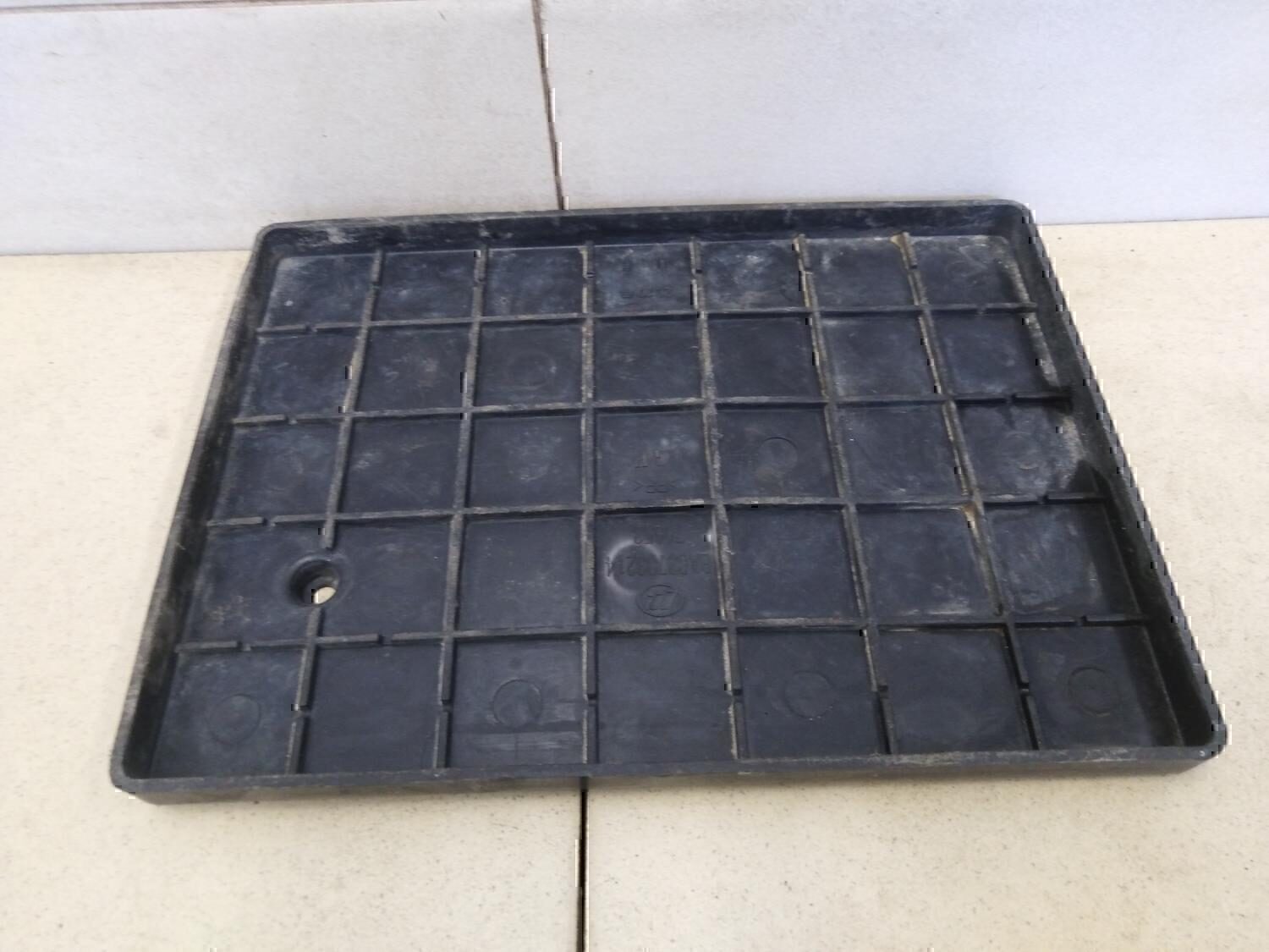 Крепление АКБ (корпус/подставка) LIFAN Solano 2010>