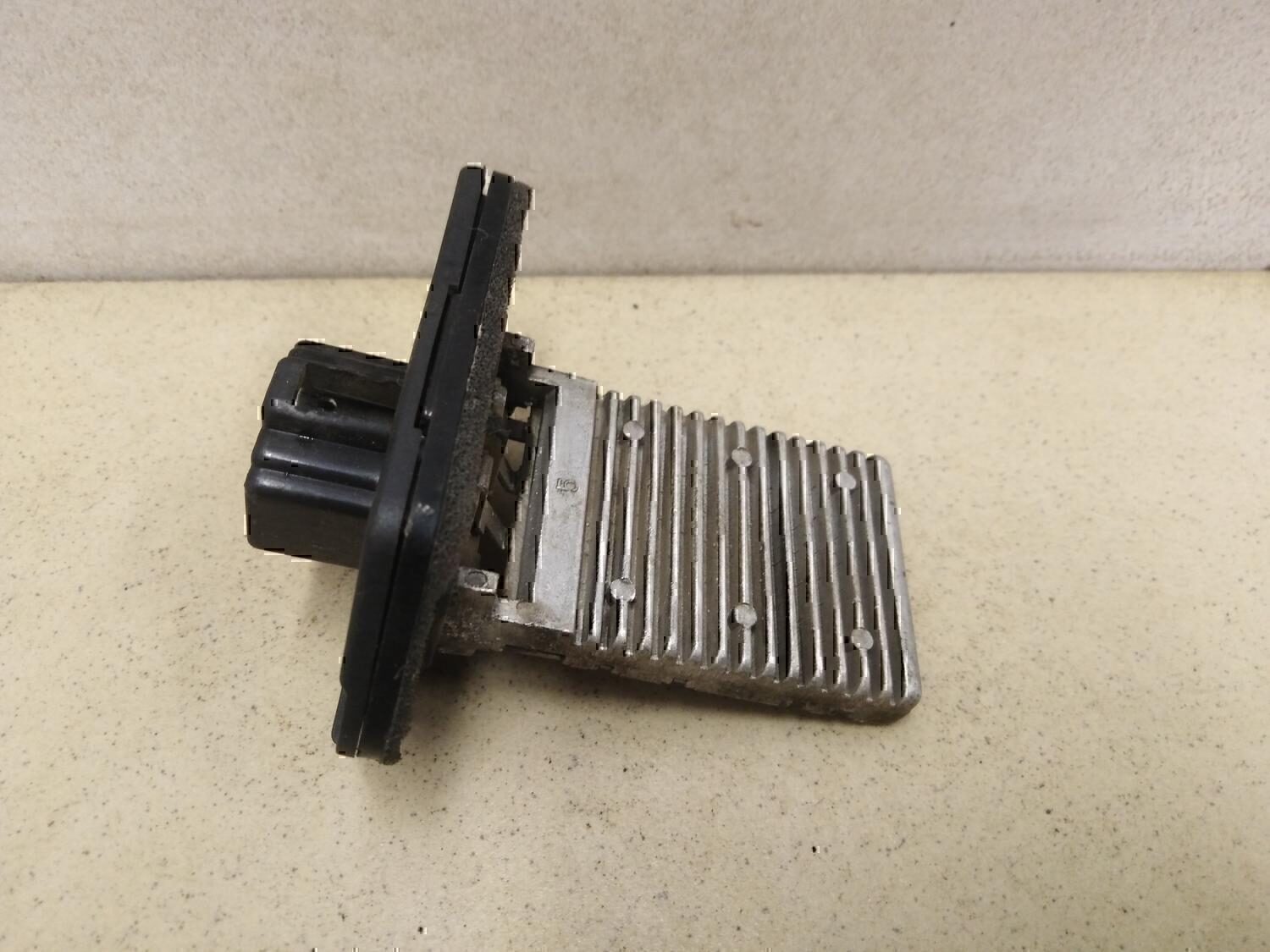 Резистор отопителя Chevrolet Lanos 2004-2010