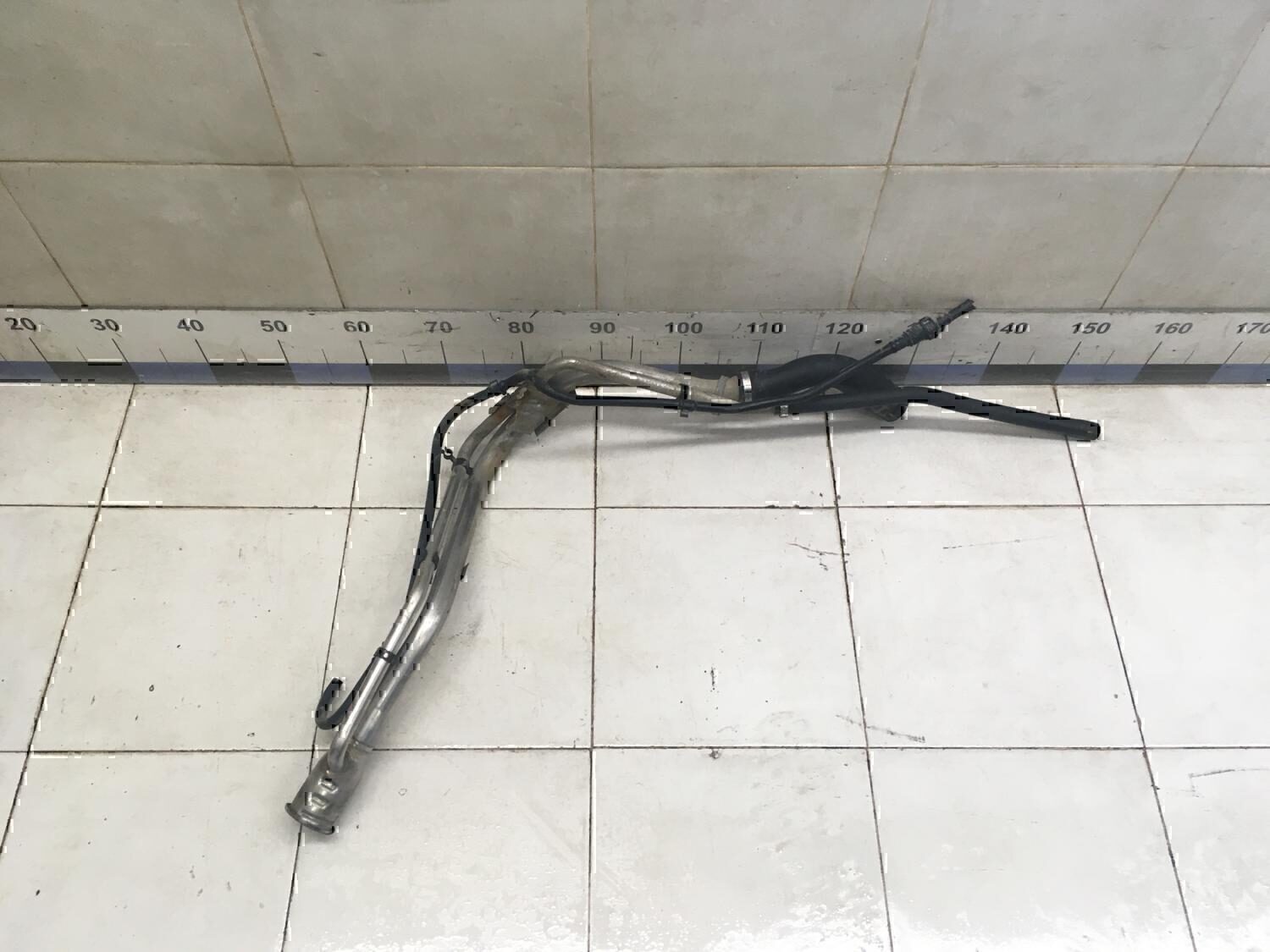 Горловина топливного бака FORD Focus II 2005-2008