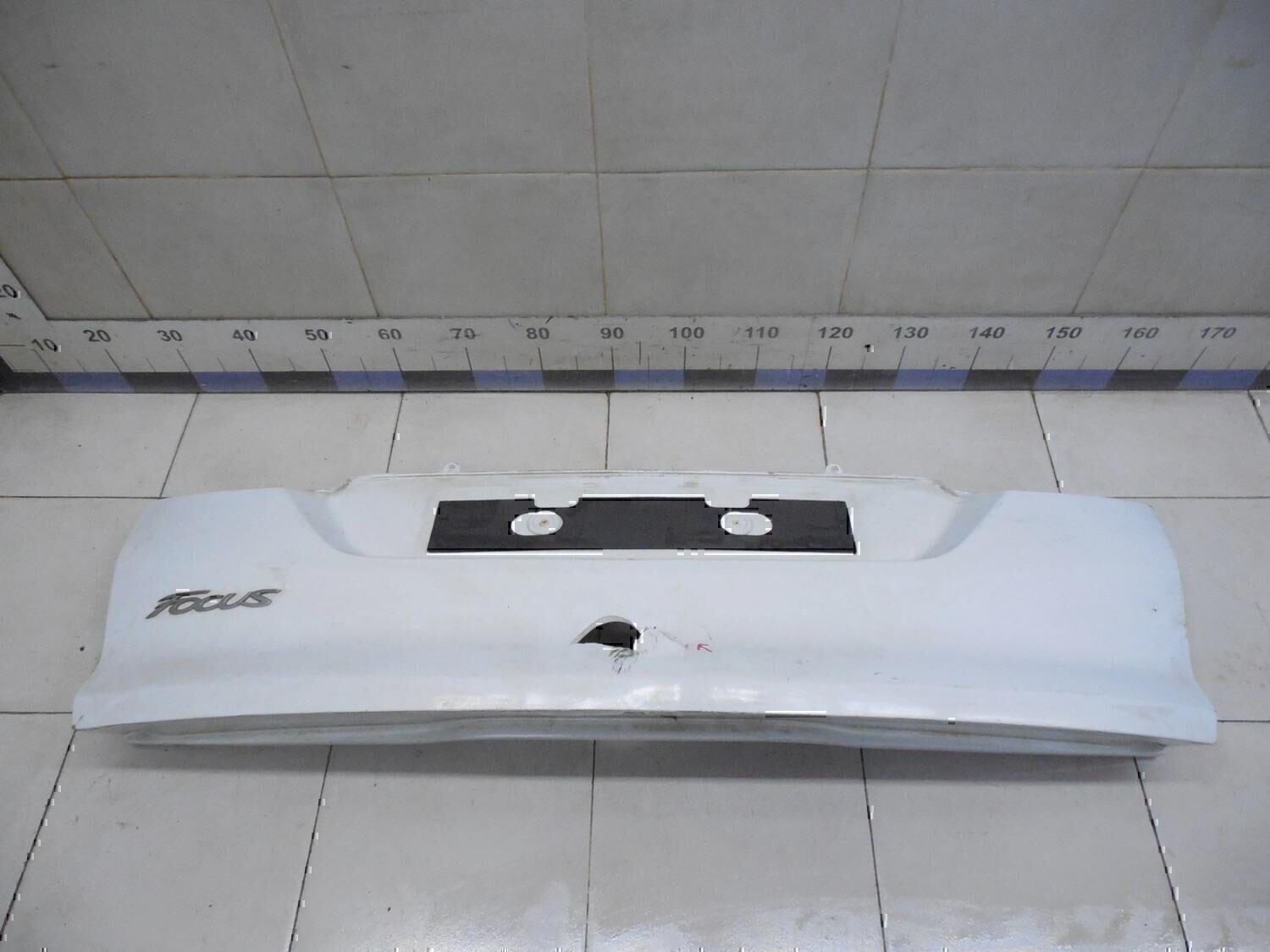 Накладка двери багажника FORD Focus III 2011>